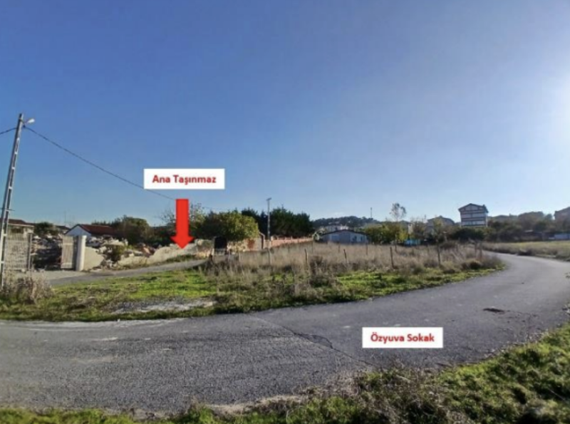 İSTANBUL ARNAVUTKÖY'DE 599 M2 SATILIK HİSSELİ ARSA